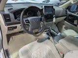 Toyota Land Cruiser GXR V8 2019 